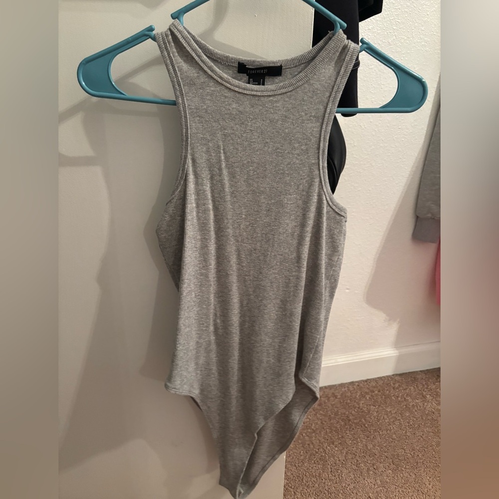 Forever 21 Gray Sleeveless Bodysuit
